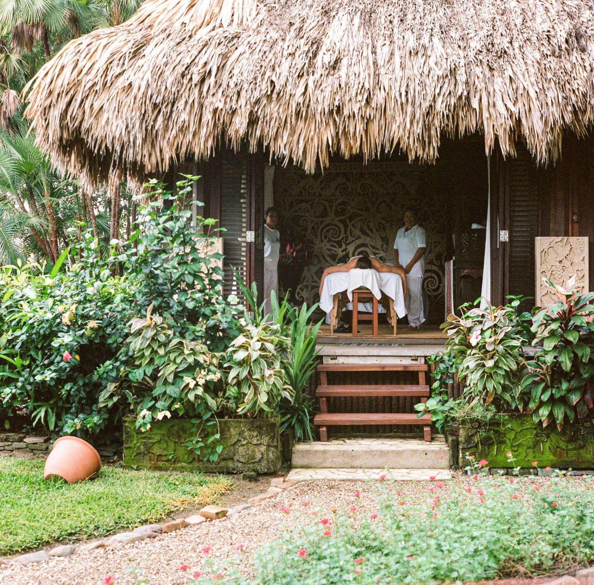 Turtle Inn By Francis Ford Coppola Placencia Dış mekan fotoğraf